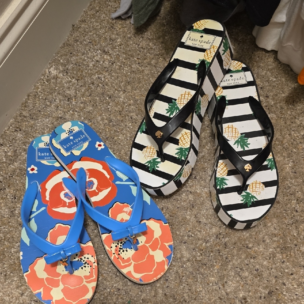 Kate Spade Blue Floral and Black Striped Flip Flops